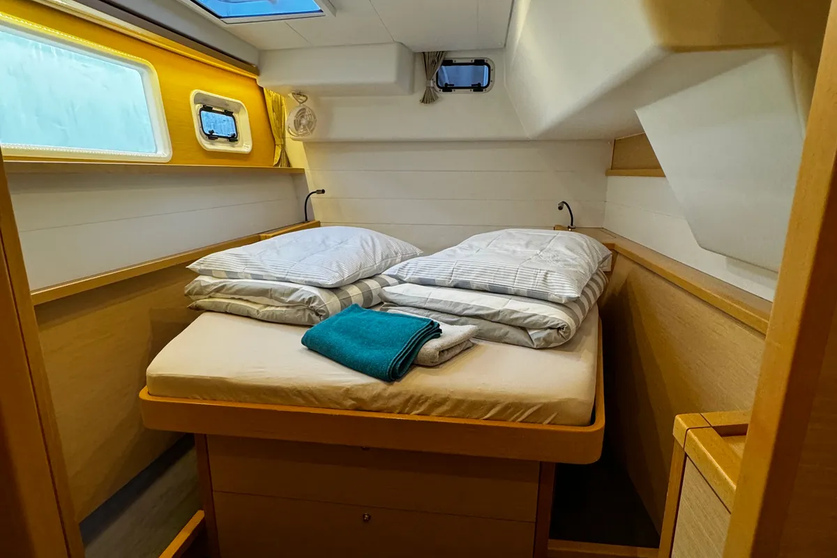 Cabin on Kat el Mar, a Lagoon 450 Fly catamaran at Općina Rogoznica, Croatia