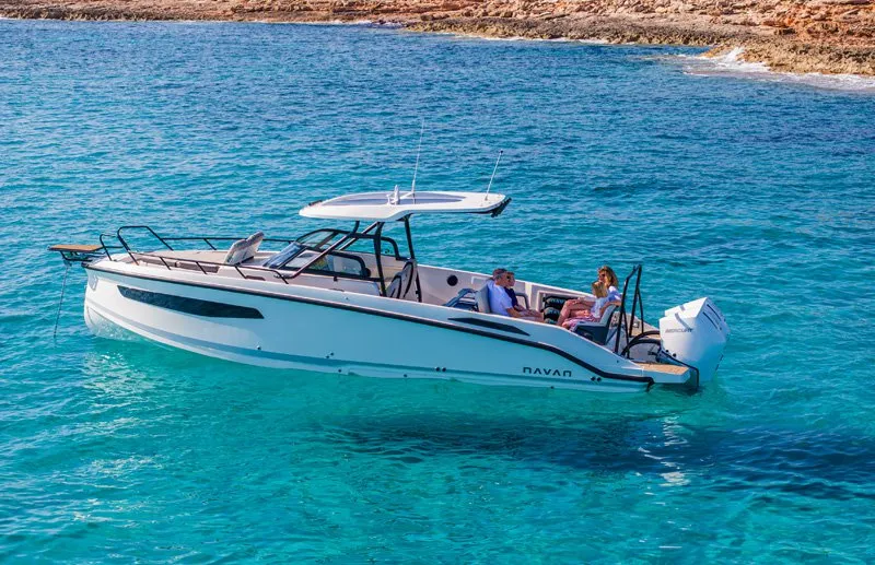 NN, a Navan S30 motorboat at Cannigione, Italy