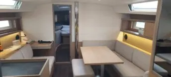 Salon of Alpamapa, a Beneteau Oceanis 45 sailboat at Toulon, France