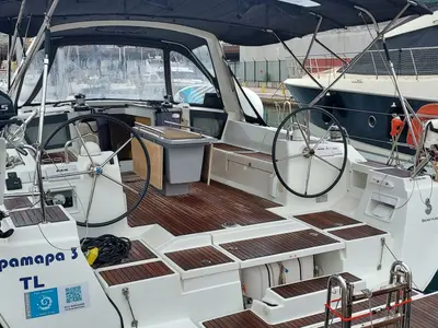 Cockpit of Alpamapa, a Beneteau Oceanis 45 sailboat at Toulon, France