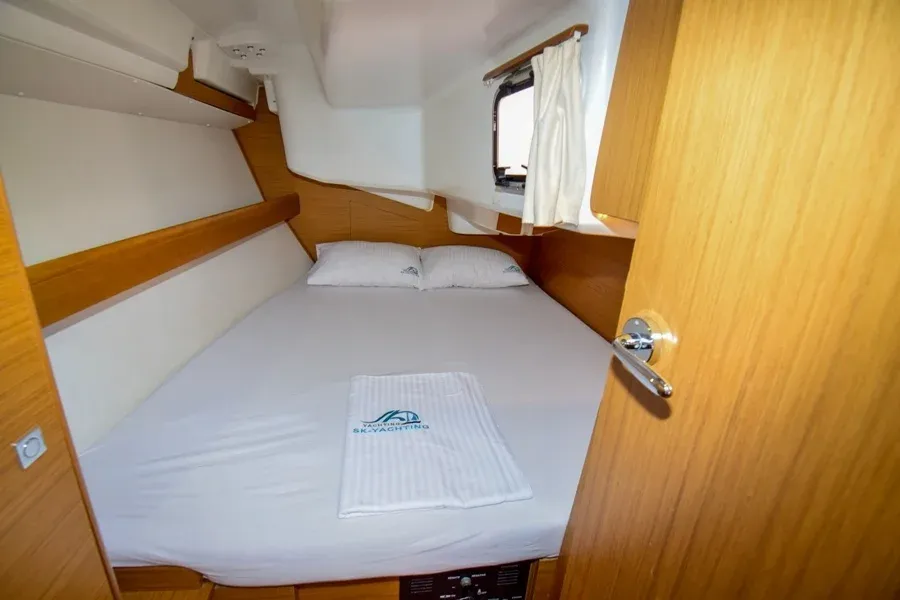 Cabin on Schnecke, a Jeanneau Sun Odyssey 36i sailboat at Marmaris, Turkey