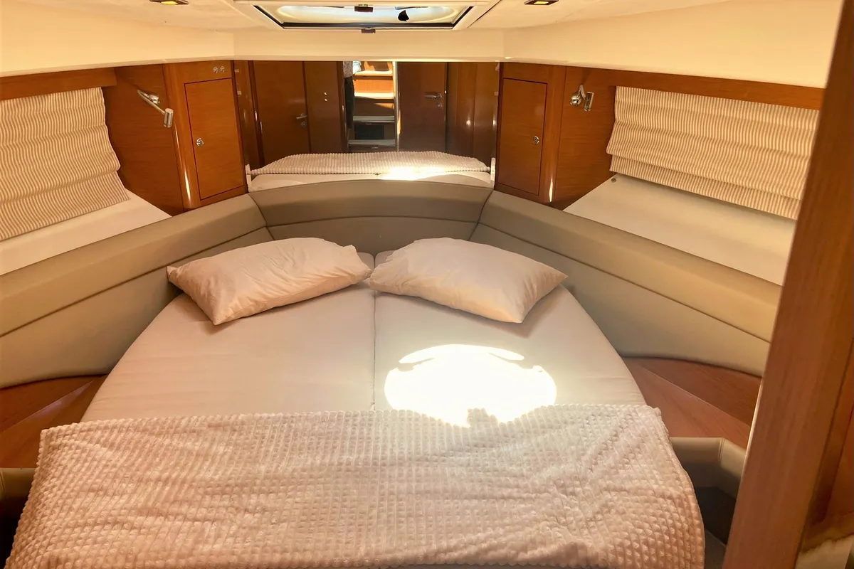 Cabin on Panarea, a Prestige 50 Fly motorboat at Primošten, Croatia
