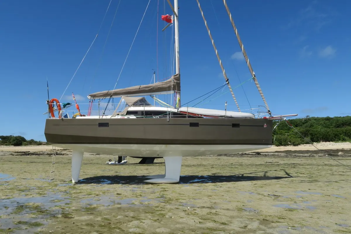 Exterior view of Yume, a RM 10.60 sailboat at Saint-Cast-le-Guildo, France