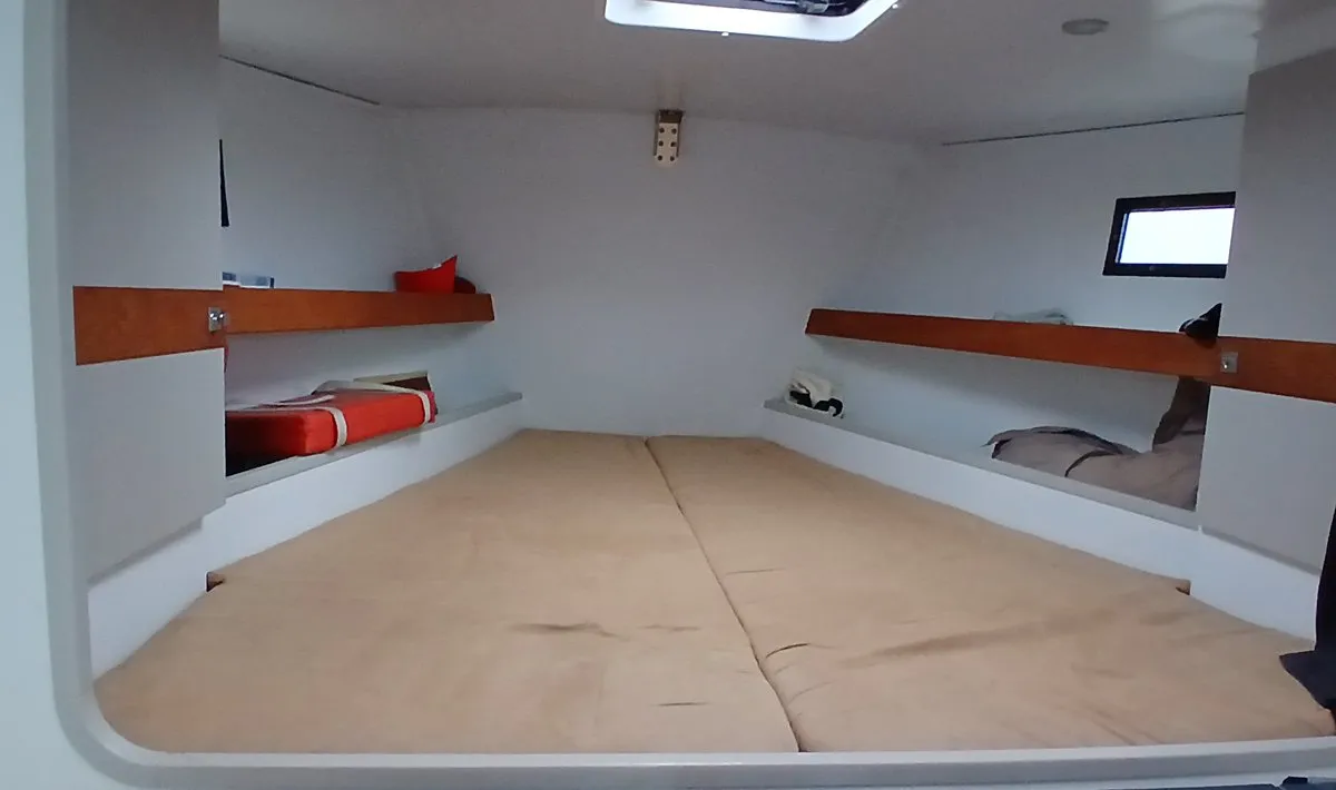 Cabin on Yume, a RM 10.60 sailboat at Saint-Cast-le-Guildo, France