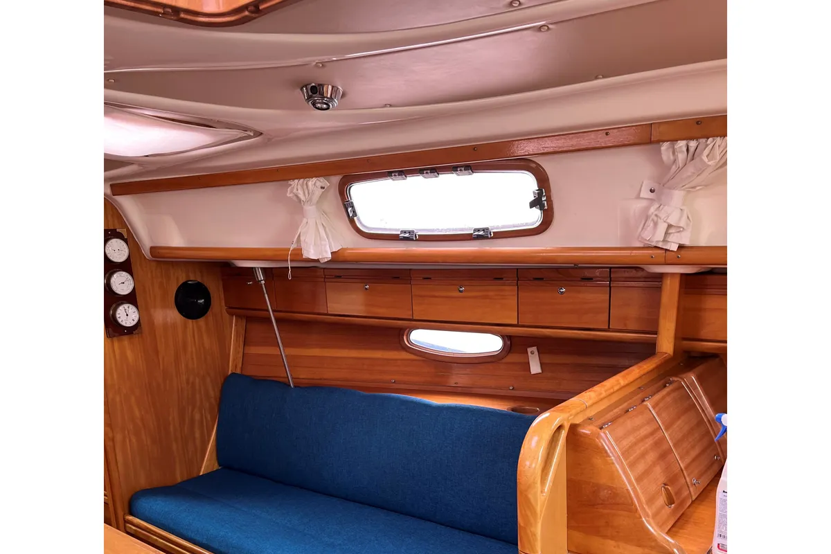 Salon of Small As, a Bavaria 33 Cruiser sailboat at Izola / Isola, Slovenia
