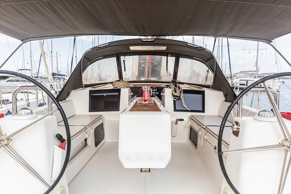 Discovery Planet, a Dufour 460 GL sailboat at Palermo, Italy