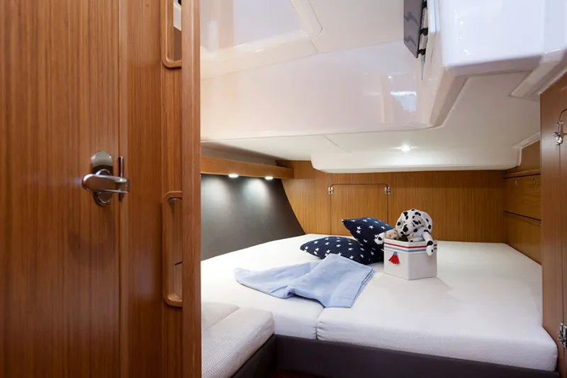 Cabin on Star Romeo, a Bavaria Cruiser 56 sailboat at Primošten, Croatia