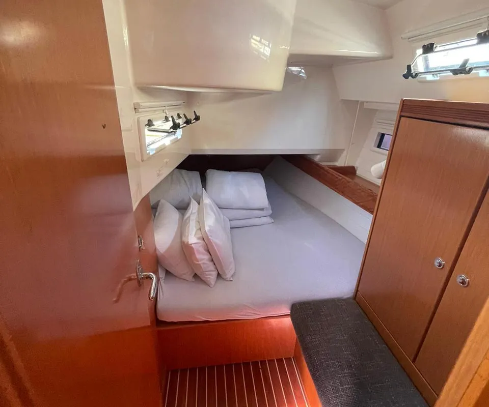 Cabin on Allegro, a Bavaria Cruiser 40 S sailboat at Grad Pula, Croatia