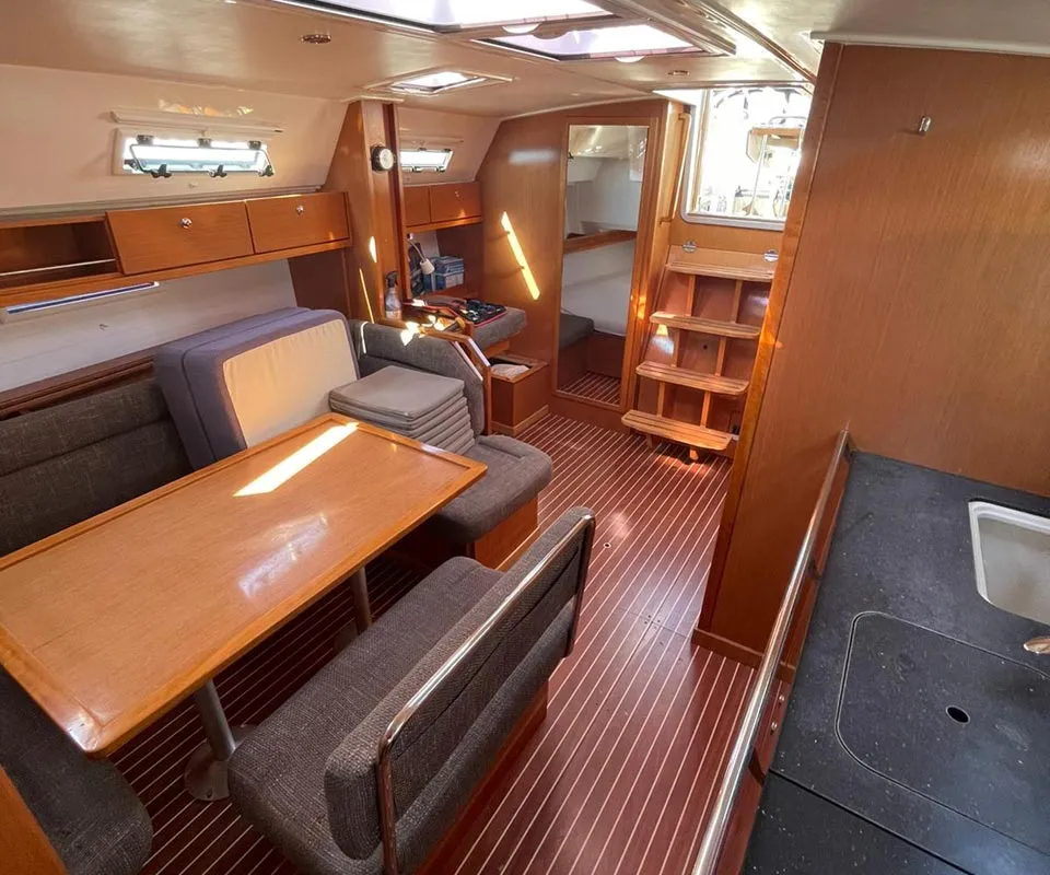 Salon of Allegro, a Bavaria Cruiser 40 S sailboat at Grad Pula, Croatia