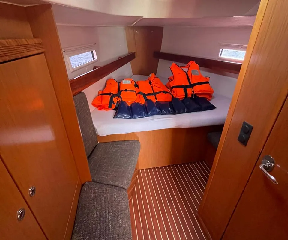 Cabin on Allegro, a Bavaria Cruiser 40 S sailboat at Grad Pula, Croatia