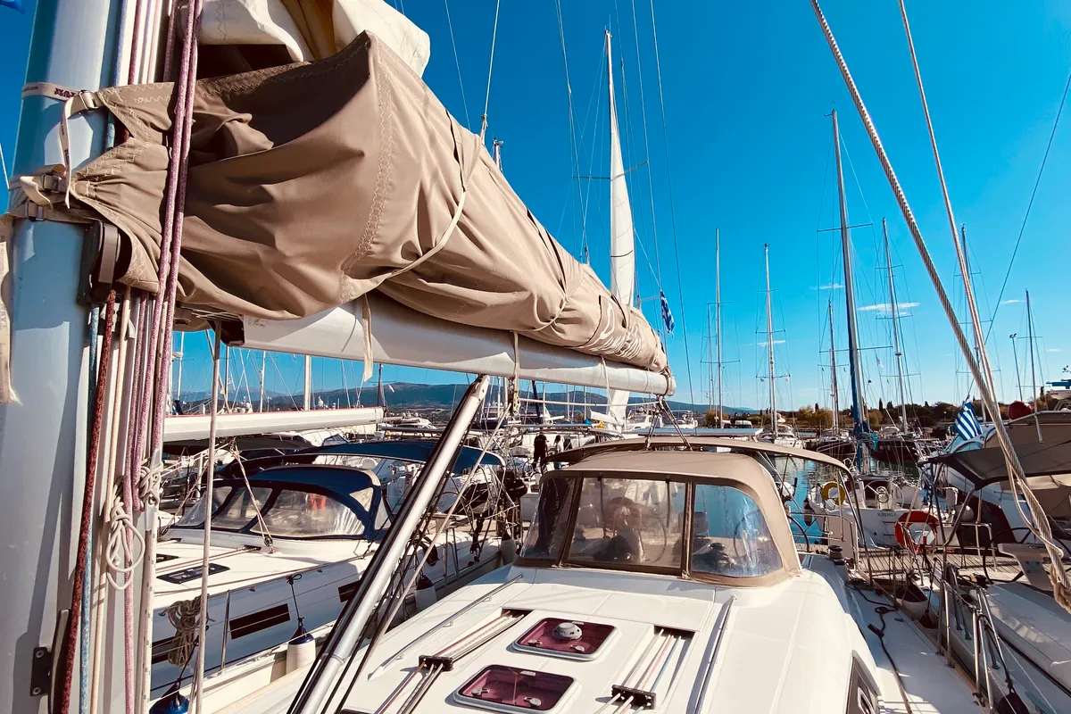Deck of Pura Vida (Pax 12), a Beneteau Oceanis 50 sailboat at Municipal Unit of Lefkada, Greece
