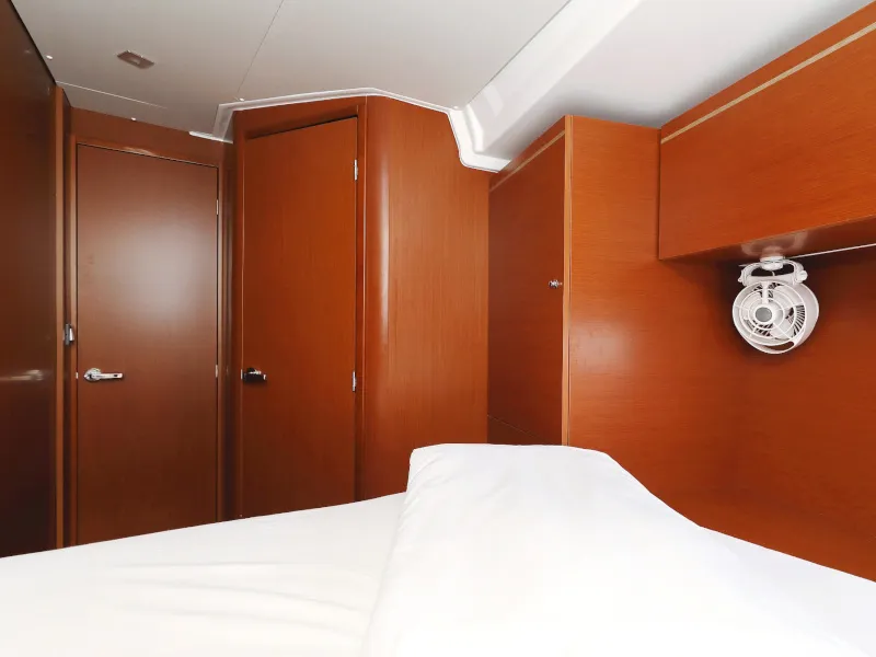 Cabin on Grey Goose, a Beneteau Oceanis 51.1 sailboat at Općina Sukošan, Croatia
