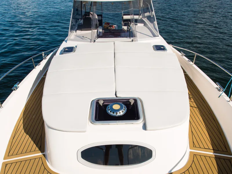 Deck of Nautika 1000 VIP, a Delphia Yachts Nautika 1000 motorboat at Wilkasy, Poland