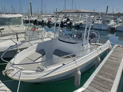 LEO JULES, a Jeanneau Cap Camarat 5.5 CC motorboat at Saint-Cast-le-Guildo, France
