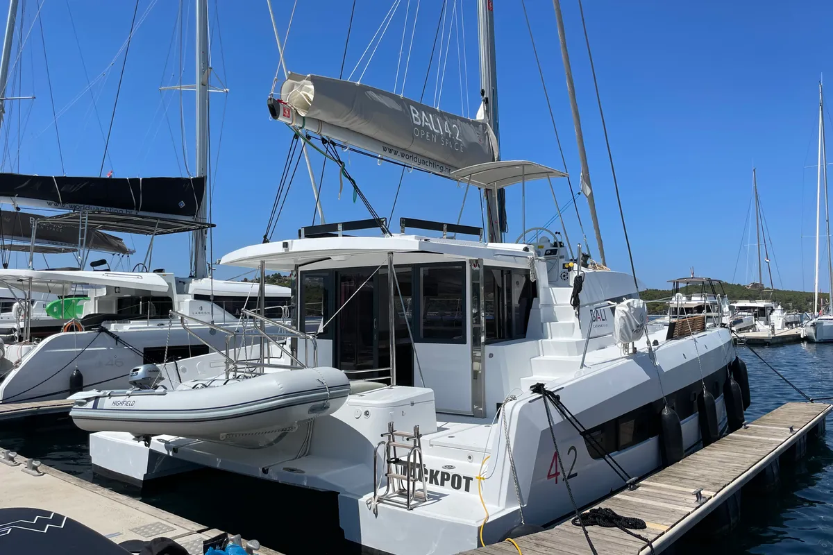 Exterior view of Jackpot, a Bali 4.2 catamaran at Grad Šibenik, Croatia