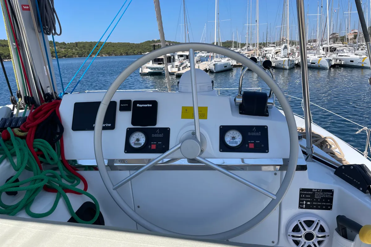 Cockpit of Jackpot, a Bali 4.2 catamaran at Grad Šibenik, Croatia