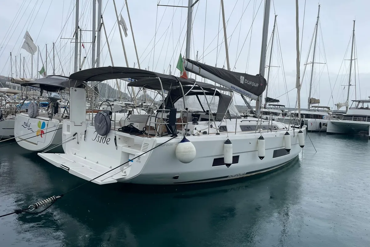 Exterior view of Iside, a Dufour 470 sailboat at Capo d'Orlando, Italy