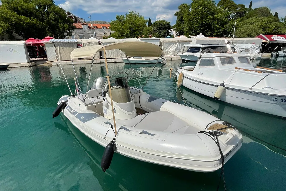 Exterior view of 09, a Joker Jokerboat Wide 520 motorboat at Grad Trogir, Croatia