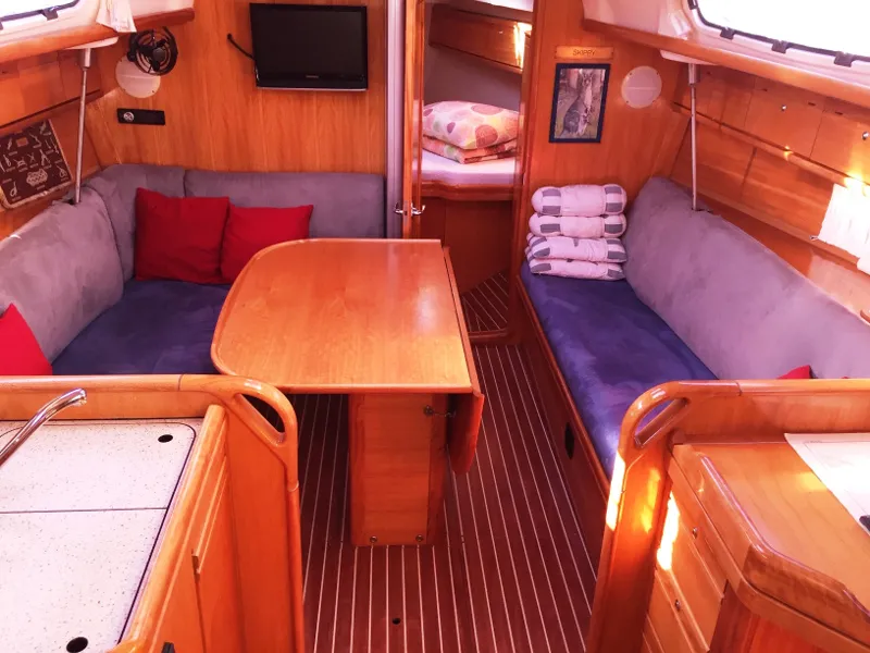 Salon of Skippy, a Bavaria 34 Cruiser sailboat at Primošten, Croatia