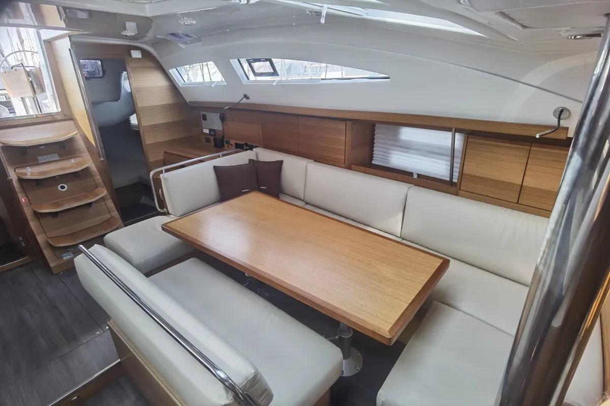 Salon of Fjaka, a Elan Impression 45.1 sailboat at Punat, Croatia