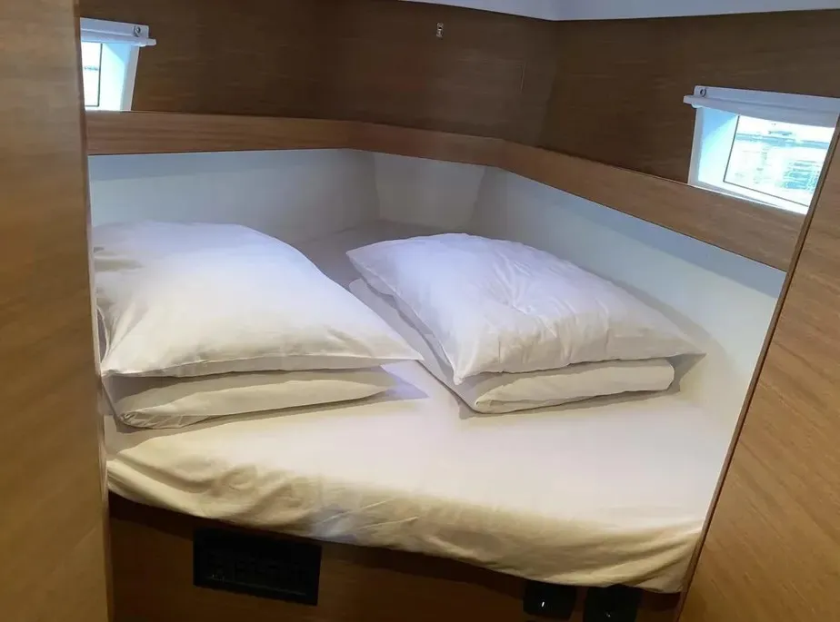Cabin on EISNER, a Beneteau Oceanis 40.1 sailboat at Grad Šibenik, Croatia