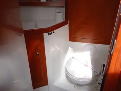 Head on Soffia, a Beneteau Oceanis 45 sailboat at Puntone di Scarlino, Italy