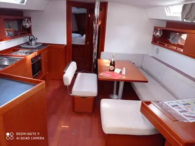 Salon of Soffia, a Beneteau Oceanis 45 sailboat at Puntone di Scarlino, Italy