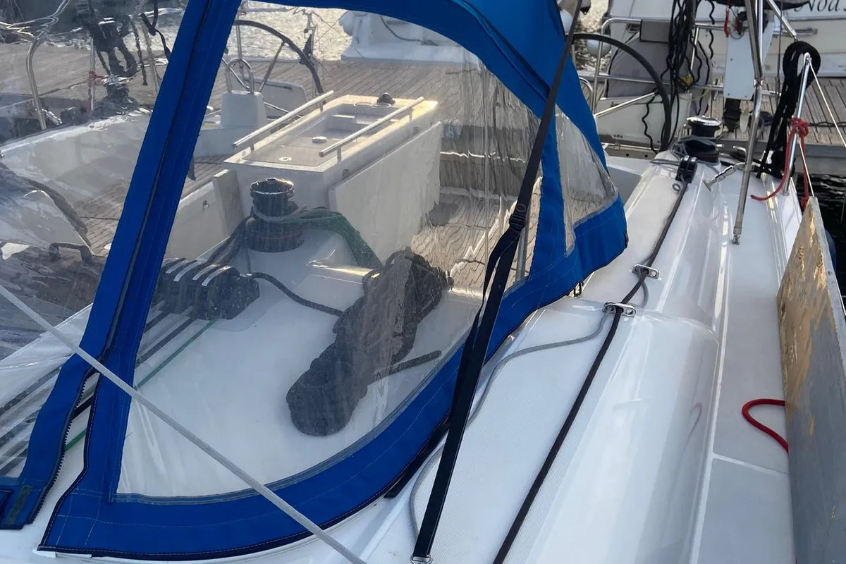 Deck of Loreste, a Beneteau Oceanis 40.1 sailboat at Procida, Italy