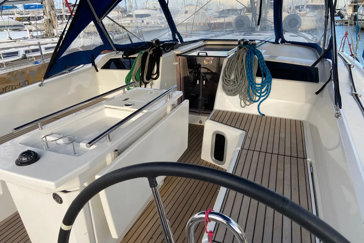 Cockpit of Loreste, a Beneteau Oceanis 40.1 sailboat at Procida, Italy