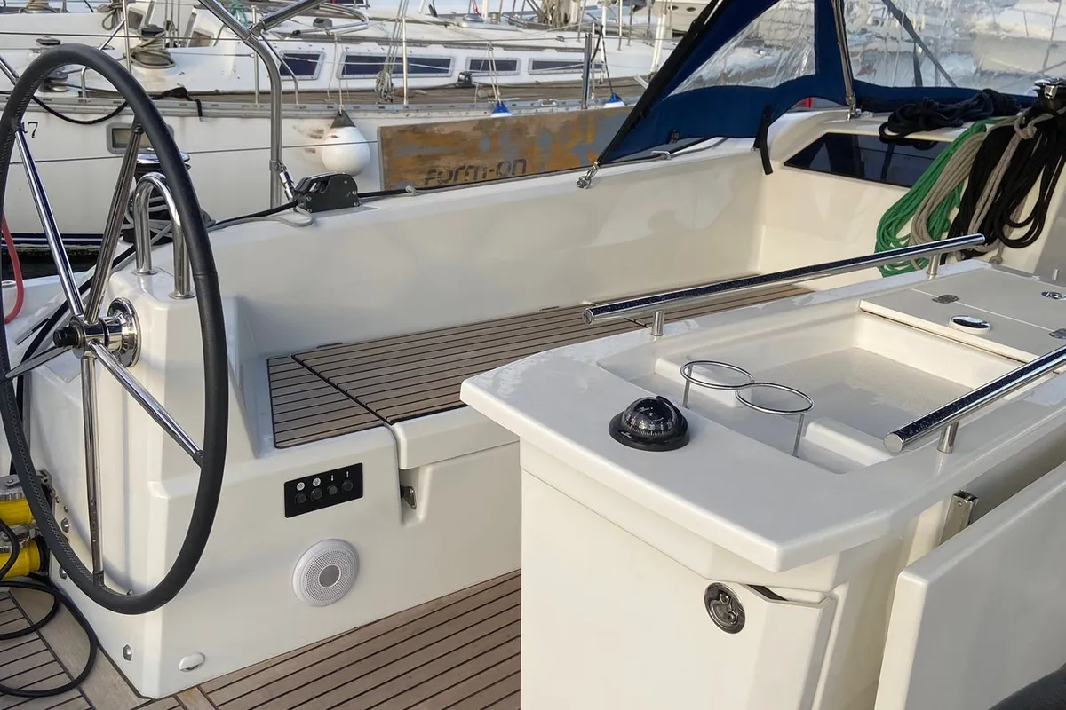 Cockpit of Loreste, a Beneteau Oceanis 40.1 sailboat at Procida, Italy