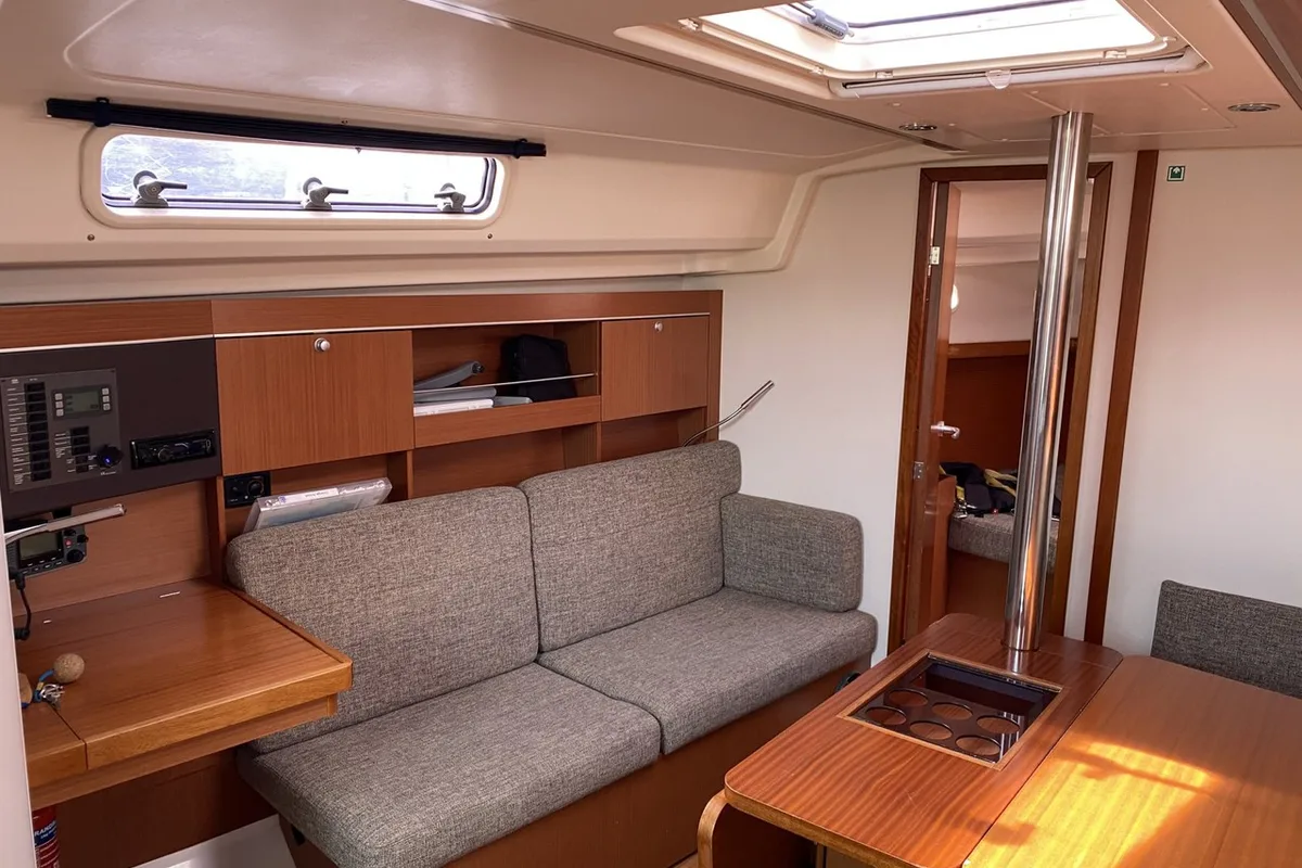 Salon of Kon-Tiki, a Hanse 385 sailboat at Grad Pula, Croatia