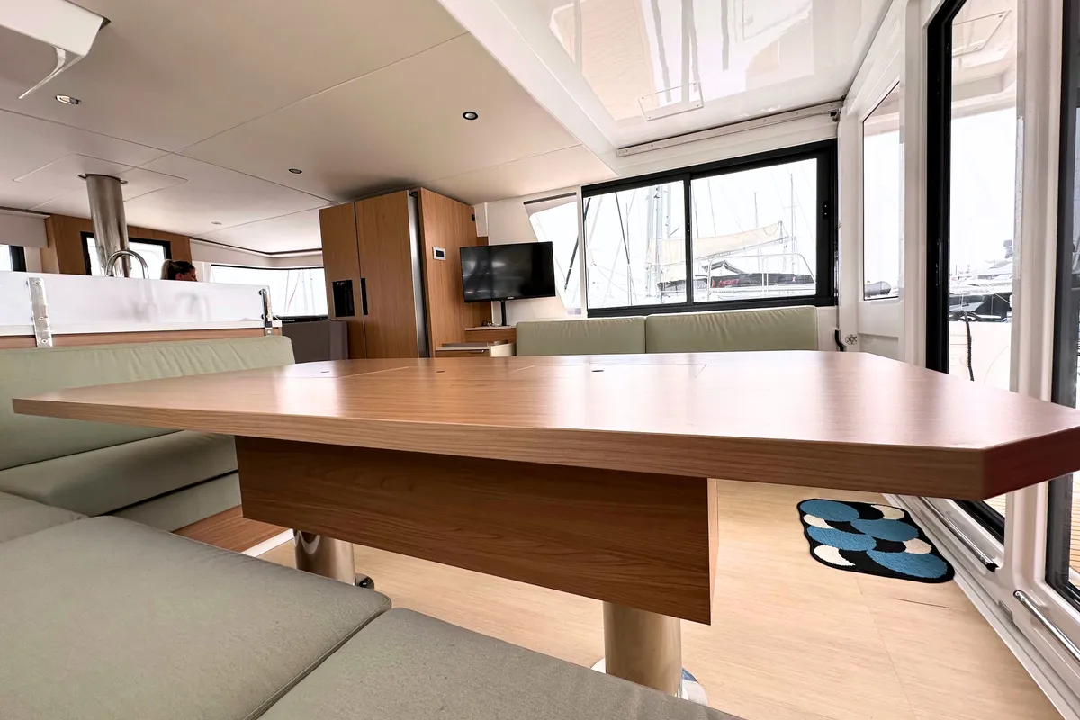 Salon of Maestro, a Bali 4.6 catamaran at Kaštela, Croatia