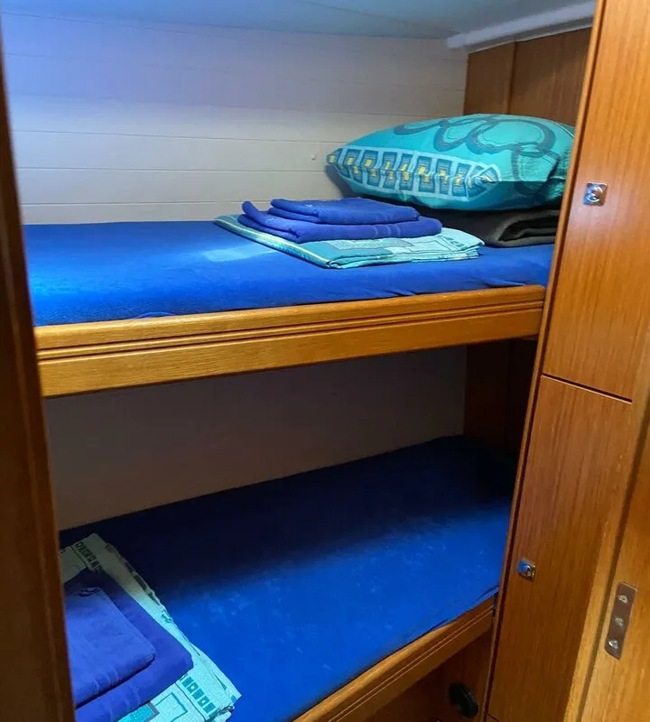 Cabin on Locura, a Bavaria Cruiser 51 sailboat at Općina Vrsar, Croatia