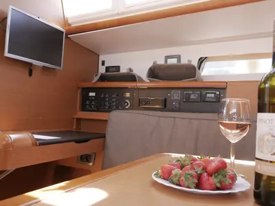 Salon of Manci, a Jeanneau Sun Odyssey 479 sailboat at Grad Kaštela, Croatia