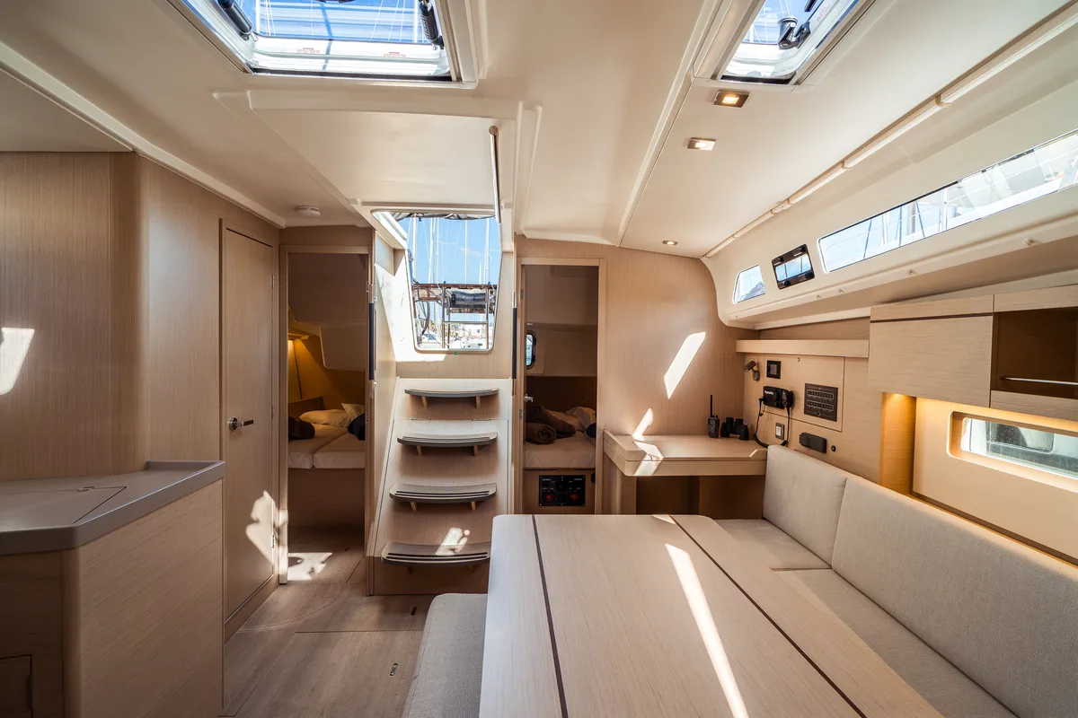 Salon of Nika, a Beneteau Oceanis 40.1 sailboat at Olbia, Italy