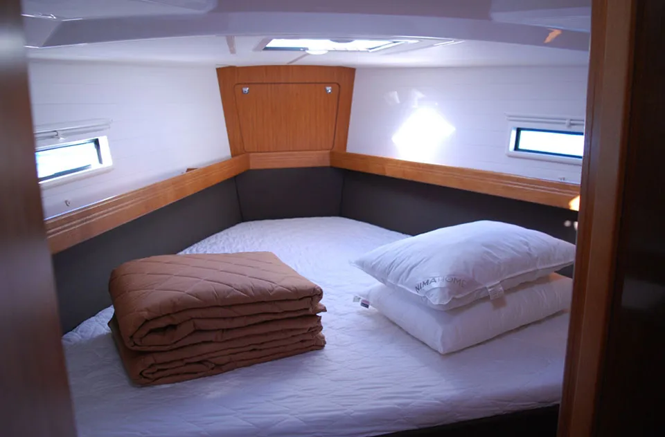 Cabin on Kalypso, a Bavaria Cruiser 41 sailboat at Kontokali, Greece