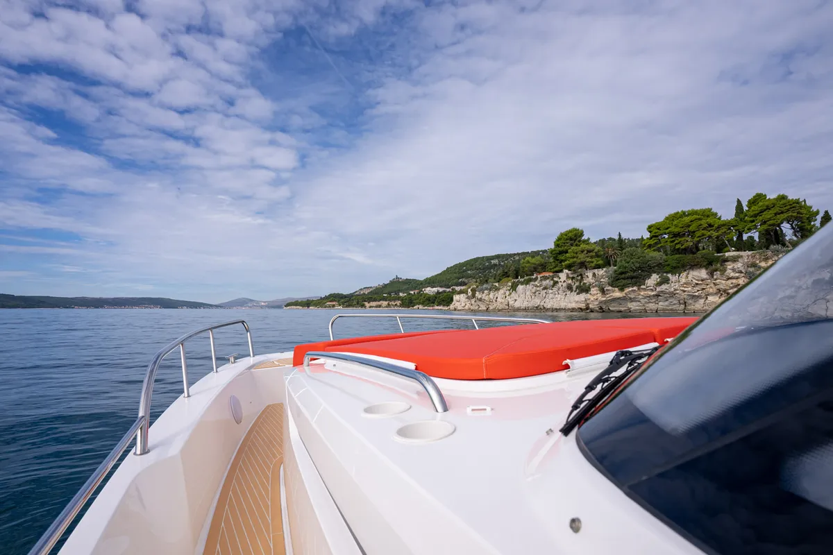 Deck of Pura Vida, a Nimbus Tender T11 motorboat at Split, Croatia
