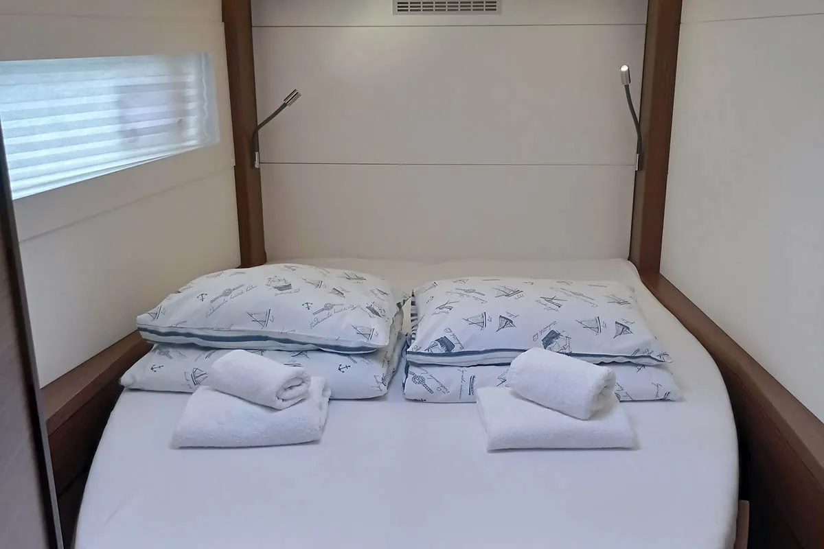 Cabin on Genie, a Lagoon 46 catamaran at Seget Donji, Croatia