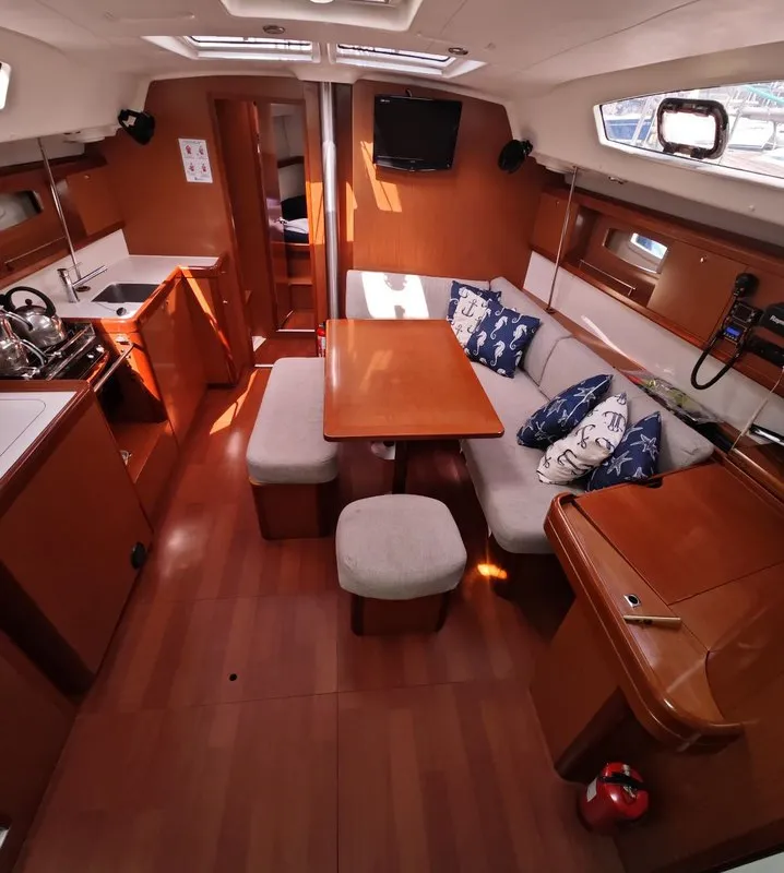 Salon of Lilium, a Beneteau Oceanis 43 Family sailboat at Fethiye, Turkey