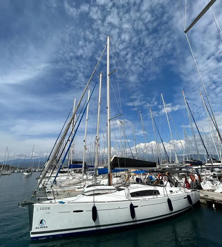 Exterior view of Lilium, a Beneteau Oceanis 43 Family sailboat at Fethiye, Turkey