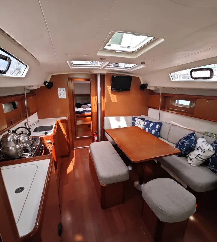 Salon of Lilium, a Beneteau Oceanis 43 Family sailboat at Fethiye, Turkey