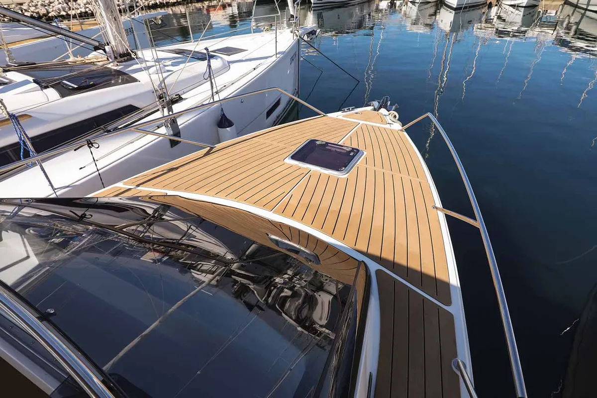 Deck of Planac, a Nuva M9 Cabin motorboat at Palma de Mallorca, Spain