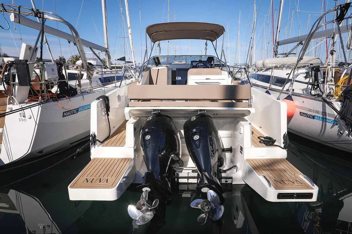 Exterior view of Planac, a Nuva M9 Cabin motorboat at Palma de Mallorca, Spain