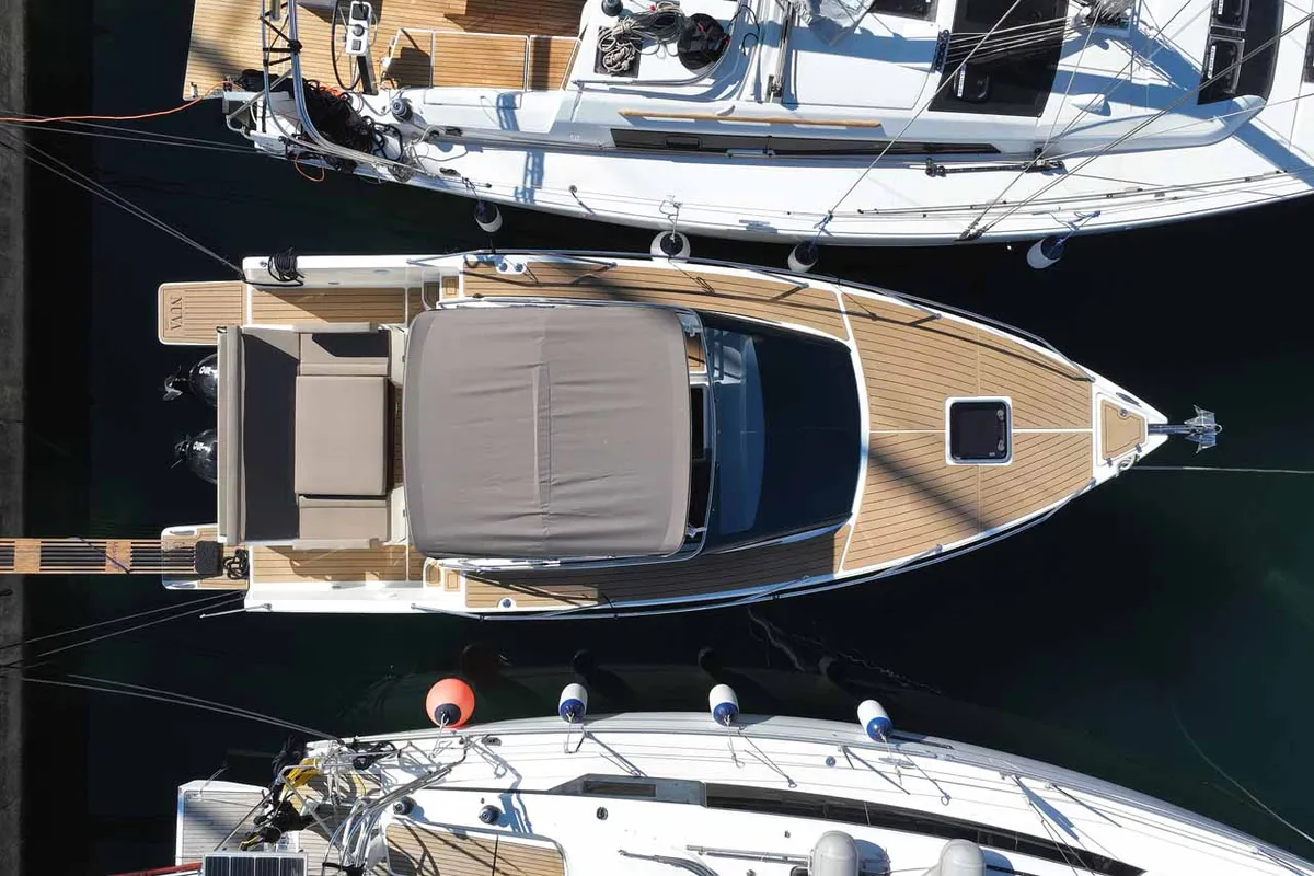 Exterior view of Planac, a Nuva M9 Cabin motorboat at Palma de Mallorca, Spain