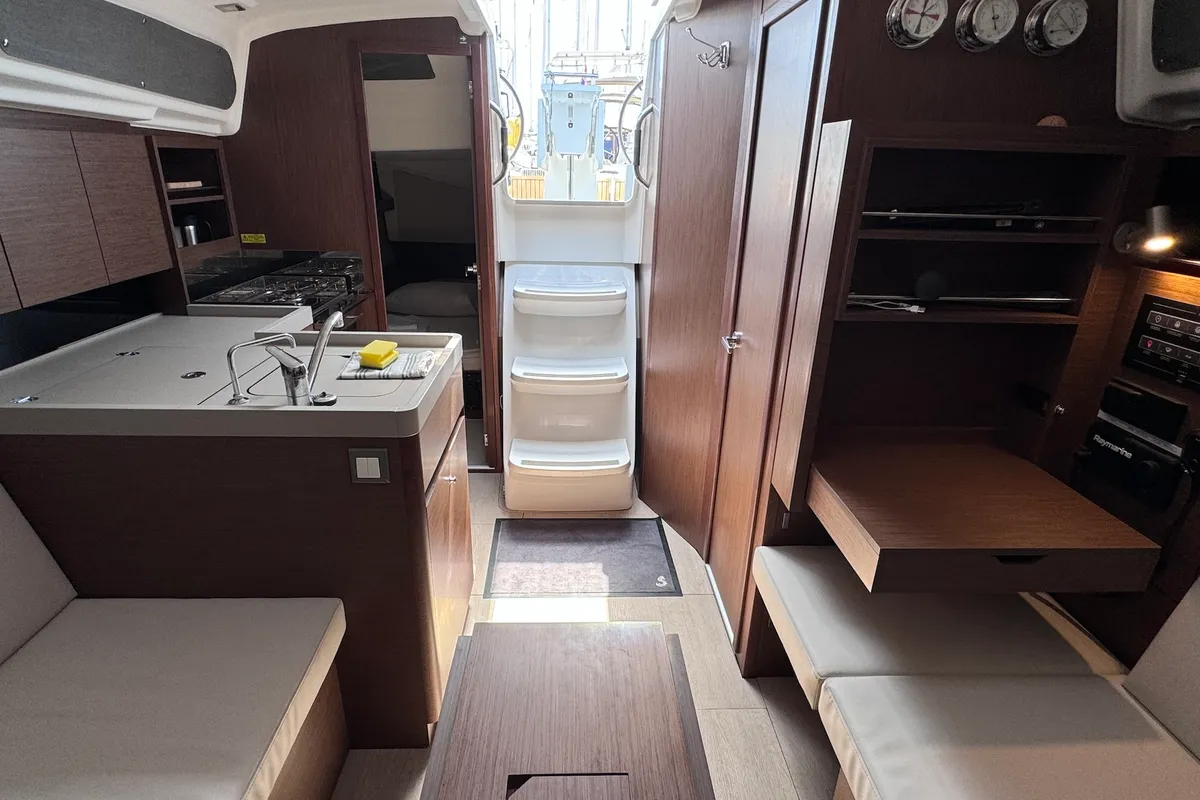 Salon of ANOIA, a Beneteau Oceanis 34.1 sailboat at Sukošan, Croatia