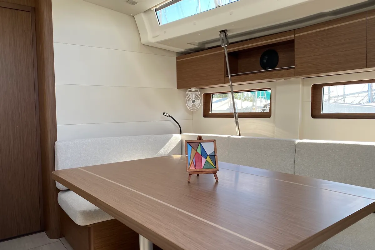 Salon of Kallisto, a Beneteau Oceanis 51.1 sailboat at Athens, Greece