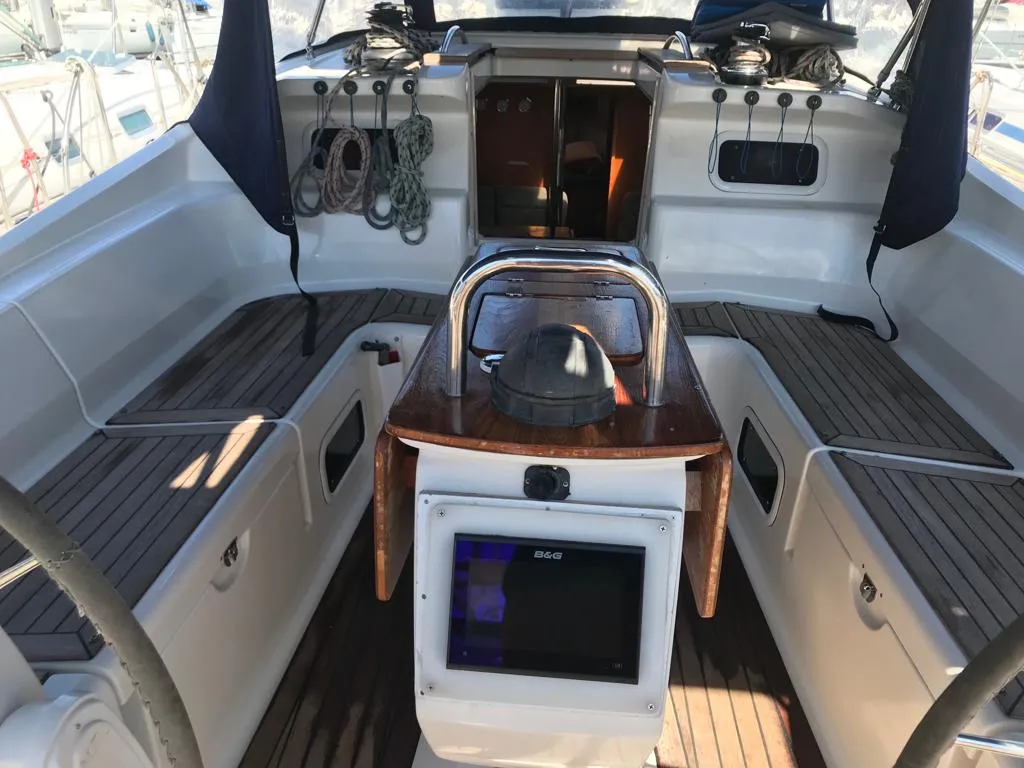 Cockpit of Alboran XXVI Piñacolada, a Elan Impression 434 sailboat at es Jonquet, Spain