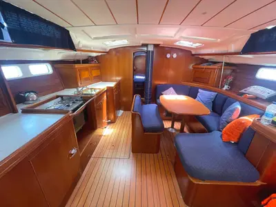 Galley of IRIDA, a Beneteau Oceanis 473 sailboat at Athens, Marina Delta Kallithea, Greece