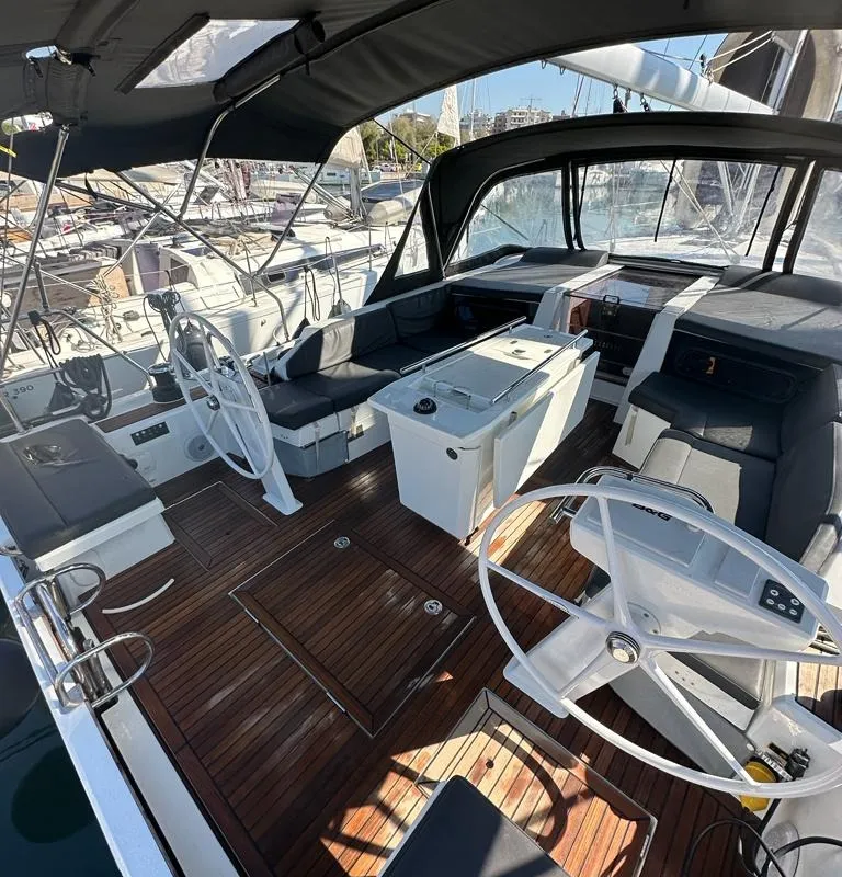 ILIA, a Beneteau Oceanis 46.1 sailboat at Athens, Greece