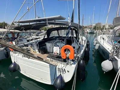 ILIA, a Beneteau Oceanis 46.1 sailboat at Athens, Greece